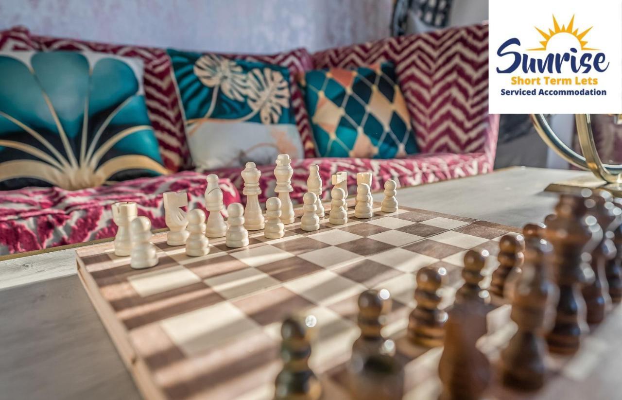 Presidential Apartment, Family Home, Luxury Bedrooms, 2 Rooms, 1 King Bed, 2 Single Beds, Free Wifi, Free Parking, Tourists, Business Travelers, Relocation, Beautiful River Views, - Long Stays, Invoice And Reduced Price Are Only Via Sunrise Short Let Данди Экстерьер фото