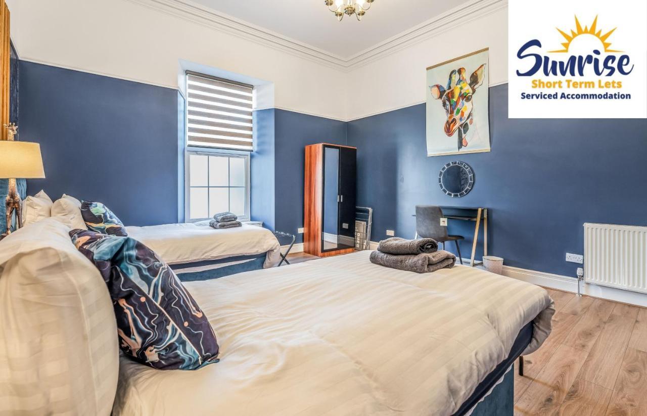 Presidential Apartment, Family Home, Luxury Bedrooms, 2 Rooms, 1 King Bed, 2 Single Beds, Free Wifi, Free Parking, Tourists, Business Travelers, Relocation, Beautiful River Views, - Long Stays, Invoice And Reduced Price Are Only Via Sunrise Short Let Данди Экстерьер фото