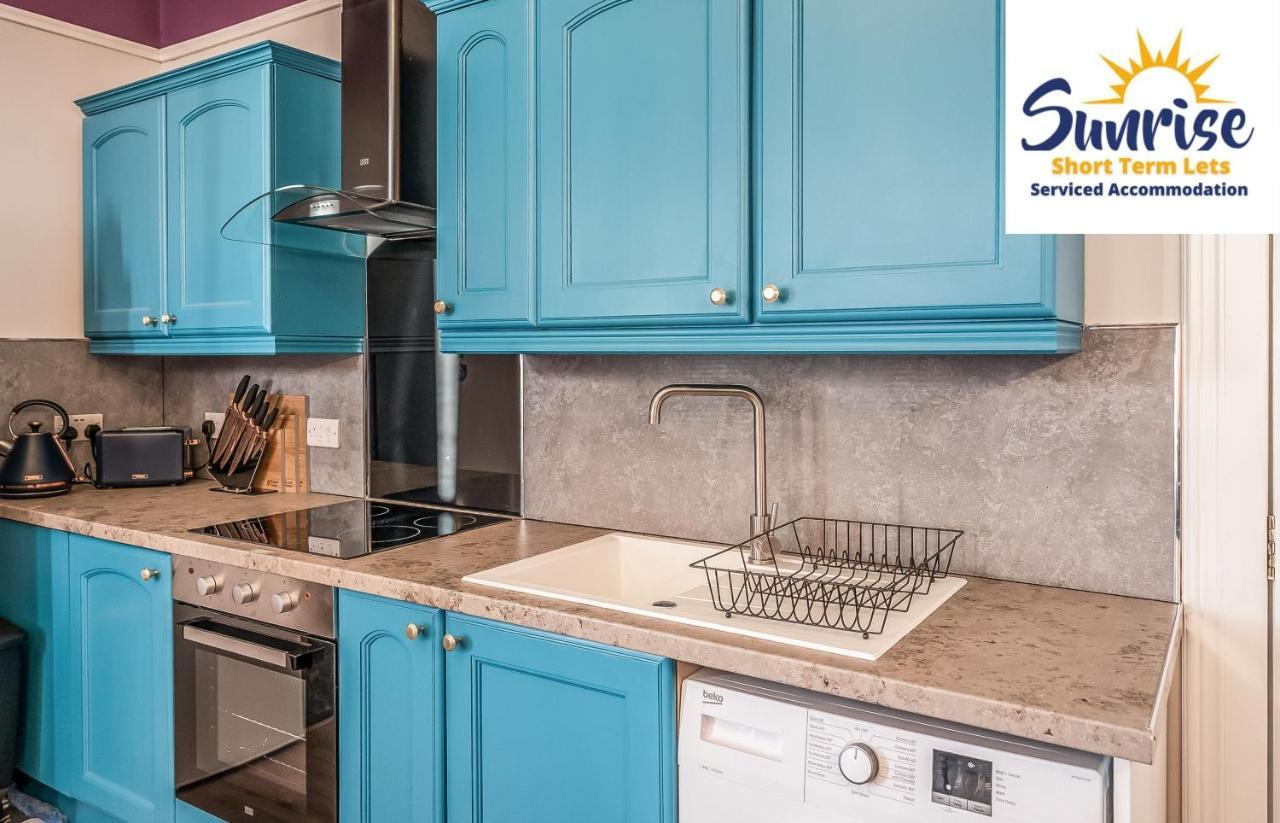 Presidential Apartment, Family Home, Luxury Bedrooms, 2 Rooms, 1 King Bed, 2 Single Beds, Free Wifi, Free Parking, Tourists, Business Travelers, Relocation, Beautiful River Views, - Long Stays, Invoice And Reduced Price Are Only Via Sunrise Short Let Данди Экстерьер фото