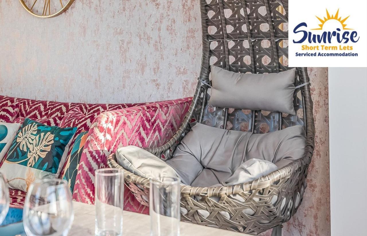 Presidential Apartment, Family Home, Luxury Bedrooms, 2 Rooms, 1 King Bed, 2 Single Beds, Free Wifi, Free Parking, Tourists, Business Travelers, Relocation, Beautiful River Views, - Long Stays, Invoice And Reduced Price Are Only Via Sunrise Short Let Данди Экстерьер фото