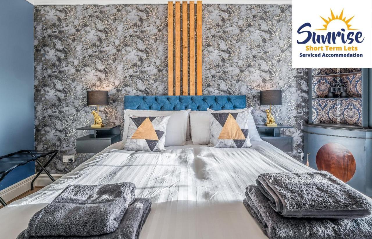 Presidential Apartment, Family Home, Luxury Bedrooms, 2 Rooms, 1 King Bed, 2 Single Beds, Free Wifi, Free Parking, Tourists, Business Travelers, Relocation, Beautiful River Views, - Long Stays, Invoice And Reduced Price Are Only Via Sunrise Short Let Данди Экстерьер фото