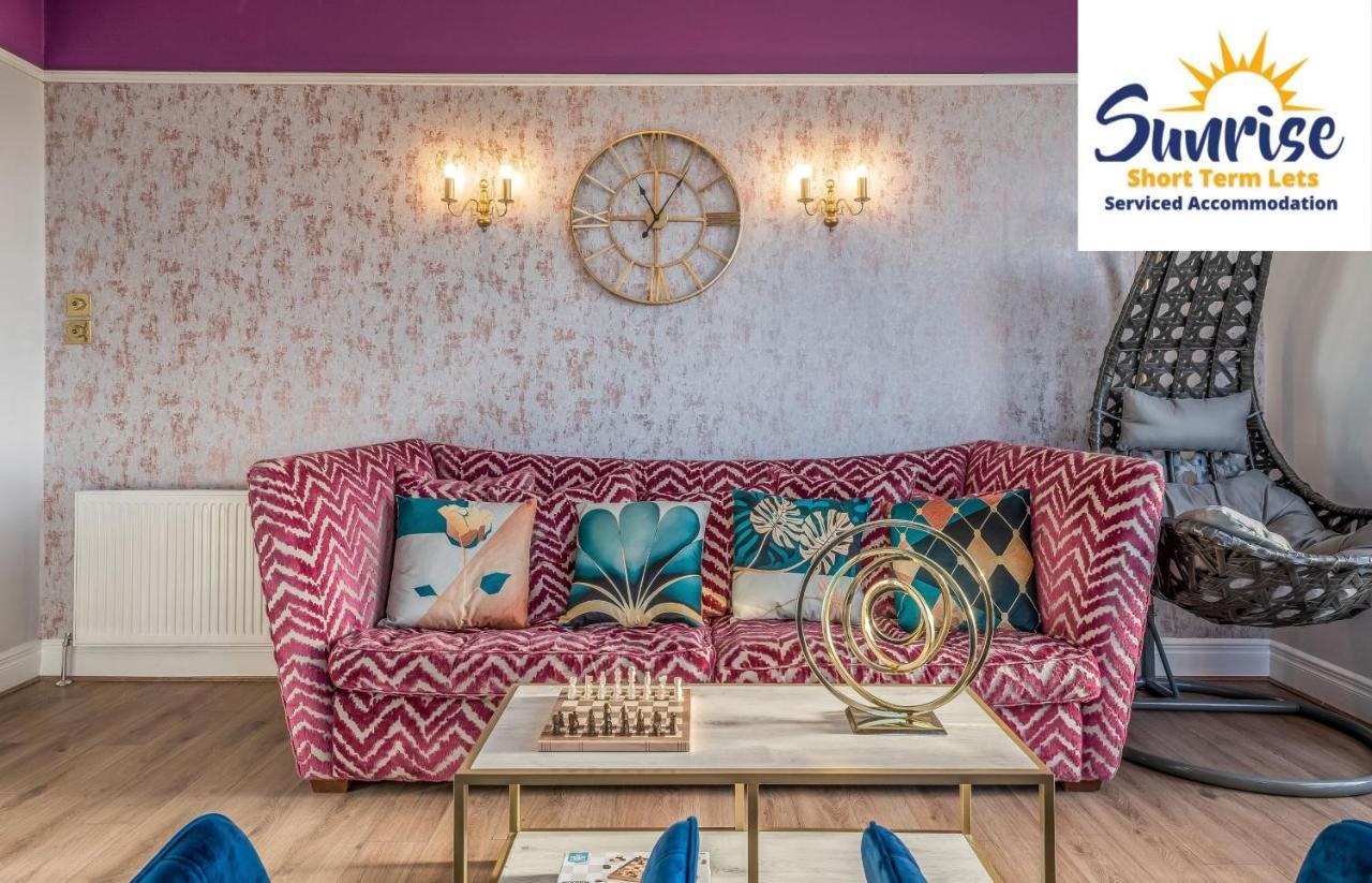 Presidential Apartment, Family Home, Luxury Bedrooms, 2 Rooms, 1 King Bed, 2 Single Beds, Free Wifi, Free Parking, Tourists, Business Travelers, Relocation, Beautiful River Views, - Long Stays, Invoice And Reduced Price Are Only Via Sunrise Short Let Данди Экстерьер фото