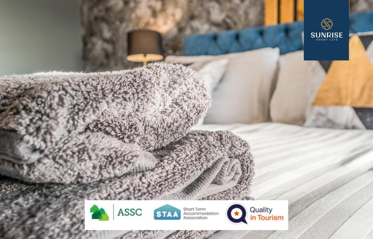 Presidential Apartment, Family Home, Luxury Bedrooms, 2 Rooms, 1 King Bed, 2 Single Beds, Free Wifi, Free Parking, Tourists, Business Travelers, Relocation, Beautiful River Views, - Long Stays, Invoice And Reduced Price Are Only Via Sunrise Short Let Данди Экстерьер фото