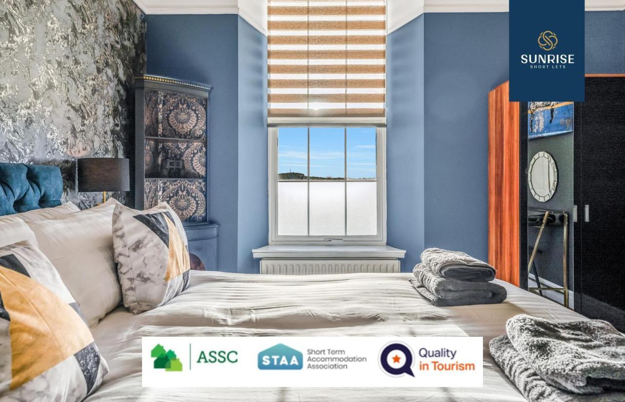 Presidential Apartment, Family Home, Luxury Bedrooms, 2 Rooms, 1 King Bed, 2 Single Beds, Free Wifi, Free Parking, Tourists, Business Travelers, Relocation, Beautiful River Views, - Long Stays, Invoice And Reduced Price Are Only Via Sunrise Short Let Данди Экстерьер фото